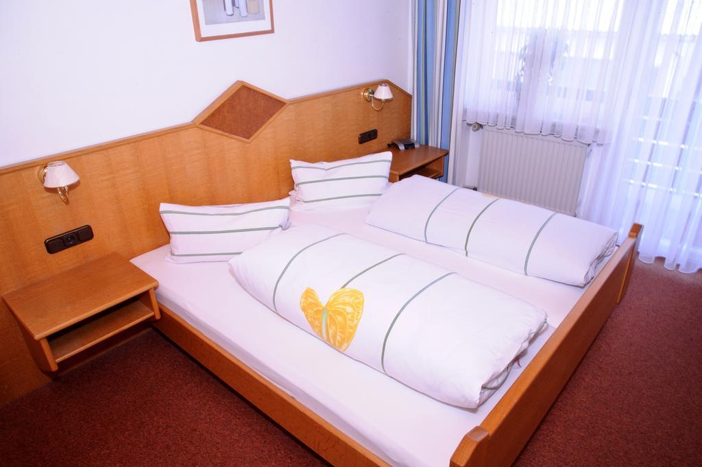 Hirmonshof Otel Bischofsmais Oda fotoğraf